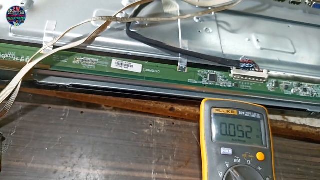 32 Inch LED Panel No Picture Vertical Bar Ke sath Horizontal Bar Fault Repair | VVH32H167G00 смотреть онлайн