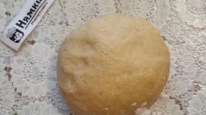 Пирог на растительном масле с вареньем и грецкими орехами