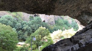 Армения. Джермук. Караундж. Татев: канатка, монастырь . Хндзореск: подвесной мост.