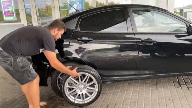 Доставка двух комплектов колес моим клиентам в Самару на Ниву и Hyundai! смотреть онлайн
