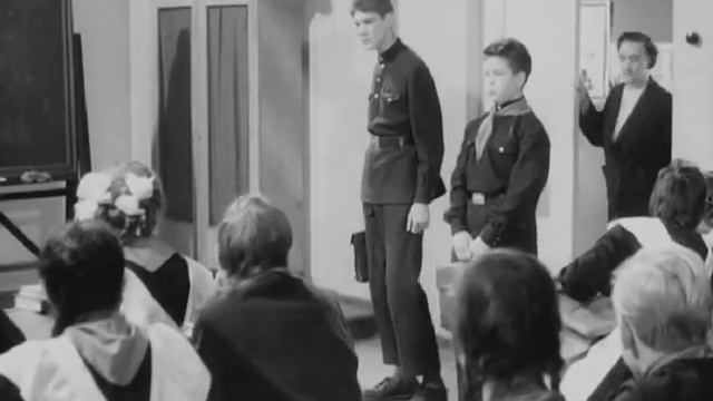 ВАШИ ГЛАЗА смотреть онлайн