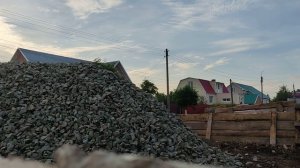 Разгрузка щебня фракция 40/70 20 тонн Шахман