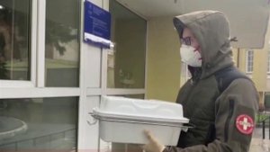 В больницу в Коммунарке работать волонтерами пришли студенты медицинских вузов