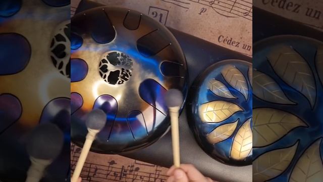 Пример звучания мастеровых глюкофонов "Дерево 30"(Am) и Листья 24"(C) смотреть онлайн