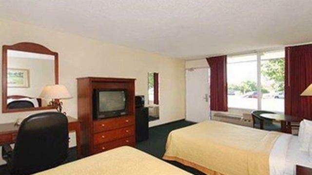 Econo Lodge Southwest - Saint Louis (Missouri) - United States смотреть онлайн