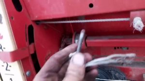 Работа пресс подборщика Кроне 125.