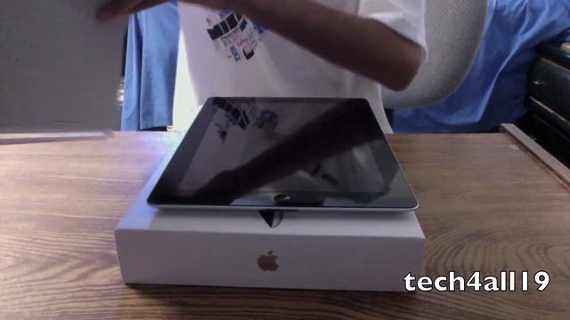 Apple iPad 2 Smart Cover Unboxing смотреть онлайн