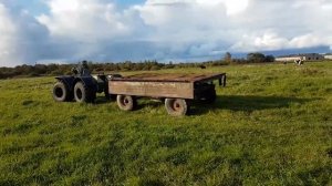 Прототип вездехода "Чибис-3".  Буксировка телеги с заблокированным поворотным кругом