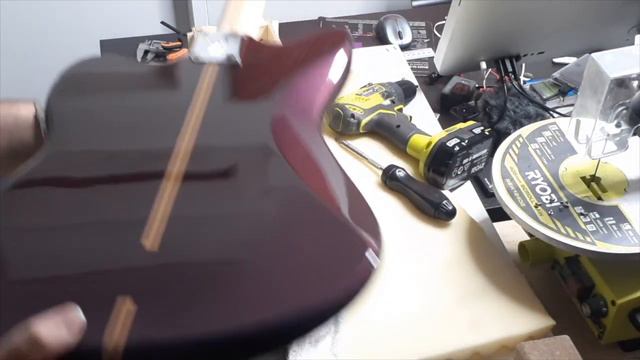 Great Guitar Build Off 2021 - Episode 4 - Neck Finish, Hardware Installation & Wiring Harness смотреть онлайн