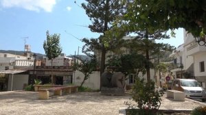 Крит. Самостоятельное путешествие. Часть 28. Город Критца и его храмы. Худшая таверна Крита.