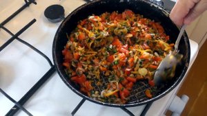 Как потушить кабачки с овощами. Рецепт приготовления вкусных тушёных кабачков