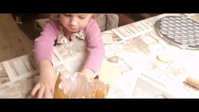 Лепить Пельмени с Детьми