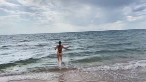 Ютуб меня запрещает? слишком красивая говорит?. Купаюсь одна 12.09.22