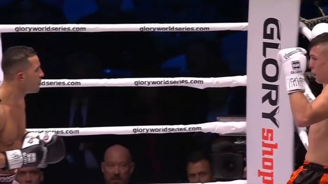 GLORY 26 Amsterdam - Maykol Yurk vs Mosab Amrani Featherweight Finals смотреть онлайн