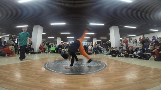 Grin4 (Kogalym) vs Masha (Nizhnevartovsk) (2nd round) смотреть онлайн