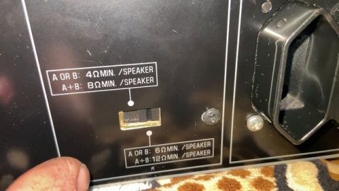 Ресивер Yamaha RX-V359 vs усилитель Yamaha AX-497 сравнительный обзор внутренних компонентов