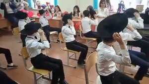 Танец брутальных мальчиков. Подарок ? нашим мамам и бабушкам