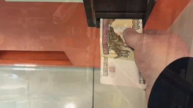 Заехал в Екатеринбург и выиграл в нескольких автоматах смотреть онлайн