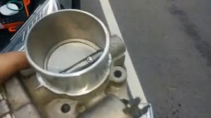 Чистка дроссельной заслонки Форд фокус 3 Ford Focus частая поломка FAQ как сэкономить 2000 рублей