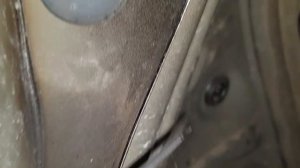 Замена механизма замка лючка бензобака Passat NMS.mp4