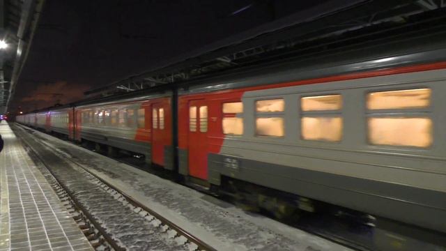 Электропоезд ЭД4М-0071 сообщением "Черусти - Москва Казанский вокзал" (МЦД-3) смотреть онлайн