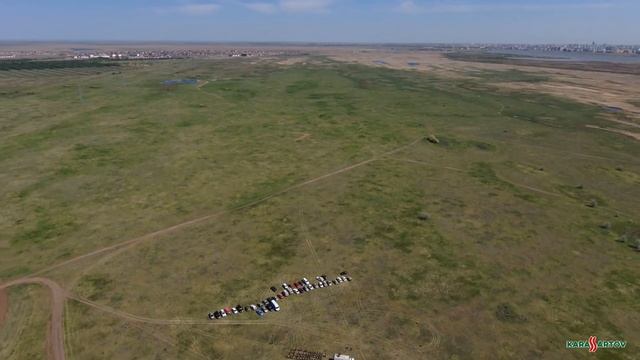 Тушение лесного пожара со всех направлений: с земли и воздуха. Вертолёт МЧС РК и пожарные. смотреть онлайн