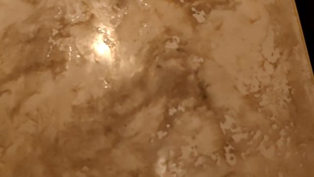 Венецианская штукатурка под срез камня, с золотом.