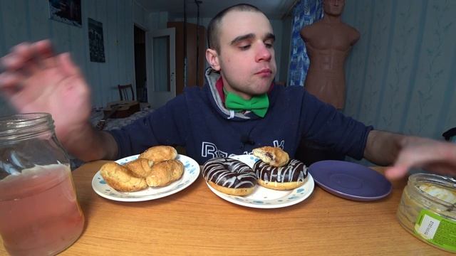 МУКБАНГ/АСМР Пончики/Donuts/Вафли Венские/Арахисовая Паста/ Круассаны//EATING/ASMR/Mukbang#424
