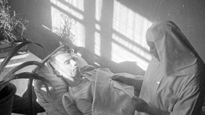 Доброта и любовь»  Автор исполнитель Лариса Крючек