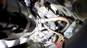 Гонит масло. Где причина?