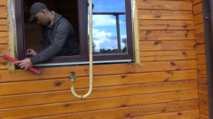 Установка окна в деревянном доме часть 2