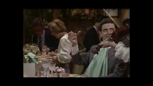 мистер бин и невкусная еда в ресторане часть 3.