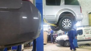 Установка лифт-комплекта Риф на Ниссан Патфайндер в Техцентре Коуш.