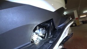 Замена моторного масла и свечи зажигания Honda PCX 125 2014-2018.#hondapcx125