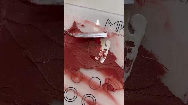 СДЕЛАЛА ПОМАДУ СВОИМИ РУКАМИ?????? смотреть онлайн