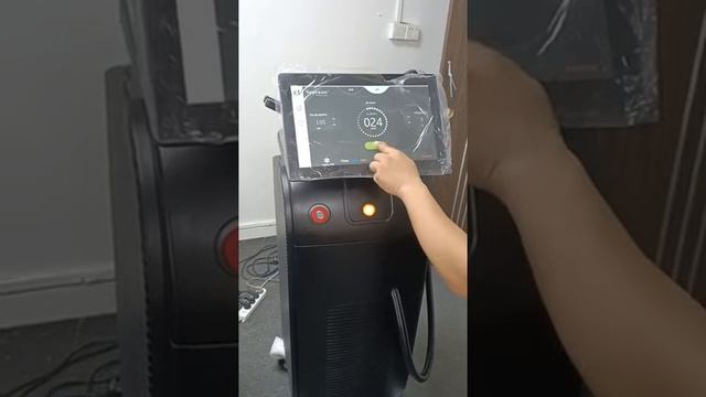 ЛУЧШИЙ ДИОДНЫЙ ЛАЗЕР 2023 ГОДА. ЛЕЗЕР ДЛЯ ЭПИЛЯЦИИ. SOPRANO TITANIUM. МОЩНОСТЬ 1200W и 1600W.