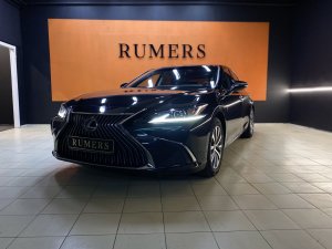 Lexus ES - эксклюзивная динамическая подсветка салона!