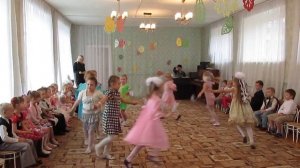 Танец  с султанчиками "капелька волшебная"