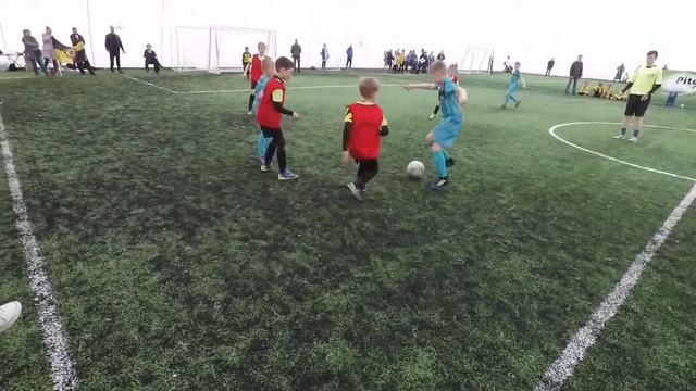 PITERCUP 30.04.18 ФК Форвард - ФК Мегаполис Колпино смотреть онлайн