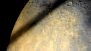 Луна в телескоп Levenhuk Skymatic 135GTA.mp4