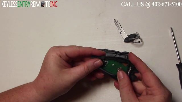 How To Replace A Dodge Grand Caravan Key Fob Battery 2008 - 2019 FCC ID IYZ-C01C смотреть онлайн