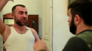 На мокасинах   Ленинград   Экспонат Пародия