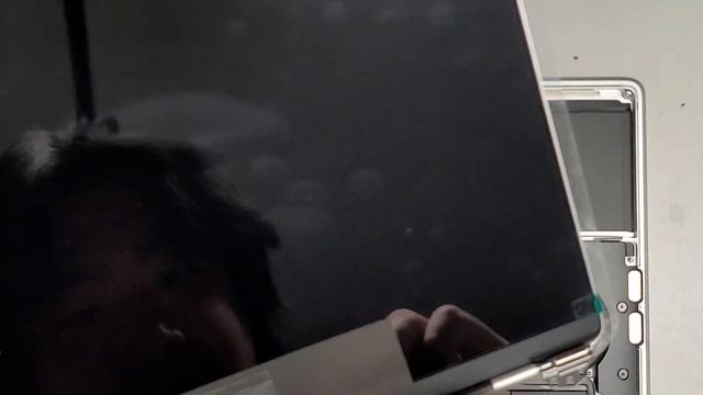 13" 2020 MacBook Pro A2289 Screen Replacement Speed Run Sorta *Not a Tutorial* смотреть онлайн