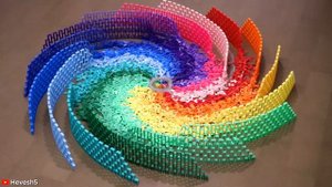 THE AMAZING RAINBOW SPIRAL (12,000 DOMINOES)