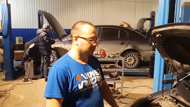 Стук из под капота Hyundai Solaris / Kia Rio смотреть онлайн