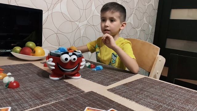 Настольная игра «Безумный гриль» распаковка.    #безумныйгриль #настольнаяигра #иградлядетей #roblo