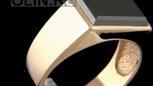 Мужской перстень из золота с черным фианитом