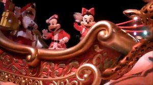 Микки, Минни и Гуфи Рождественский мультяшный карнавал в Диснейленде Гонконга