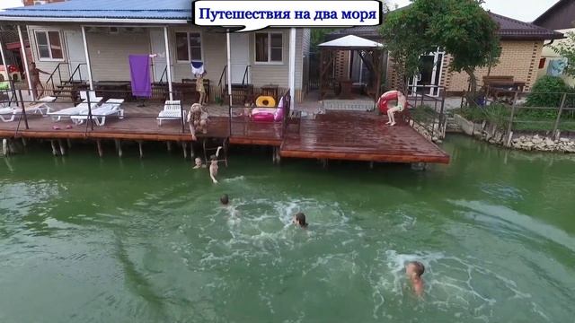 Гостевой дом "Лазурный" в Голубицкой
