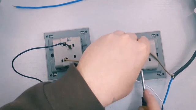 Проходной выключатель...Как подключить проходной выключатель...